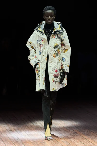 Look 34
